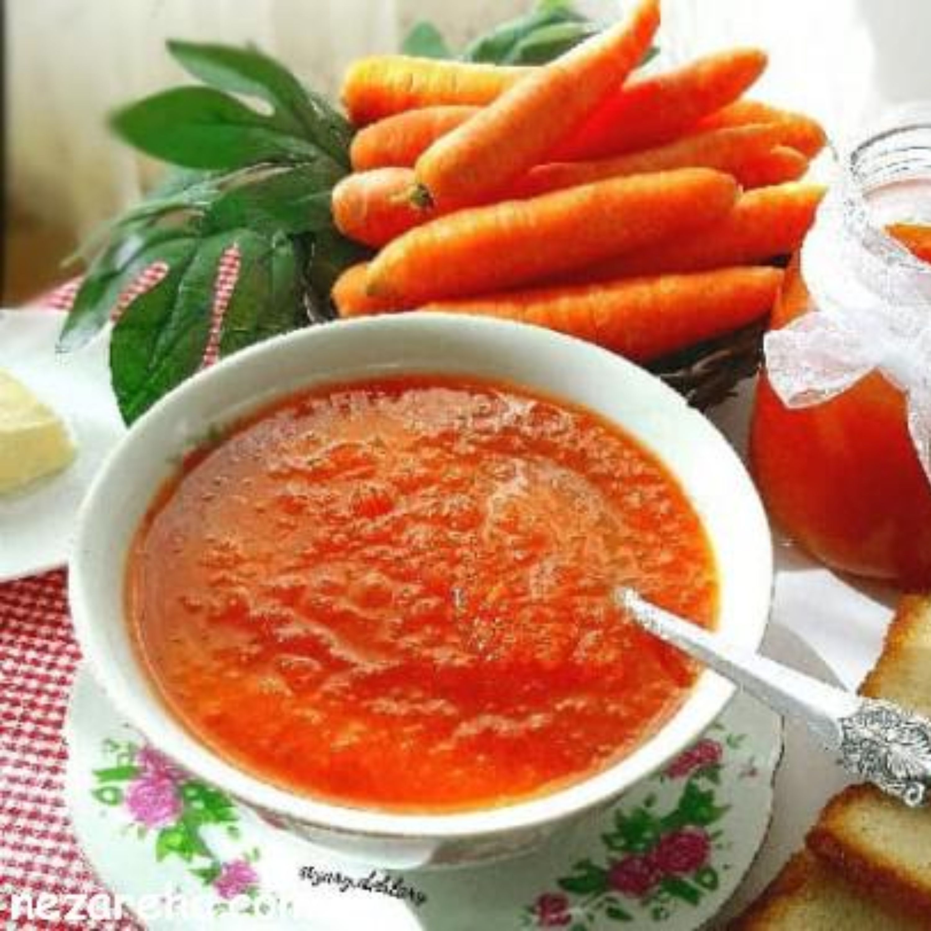 مربای هویج باشیره انگورپخته شده