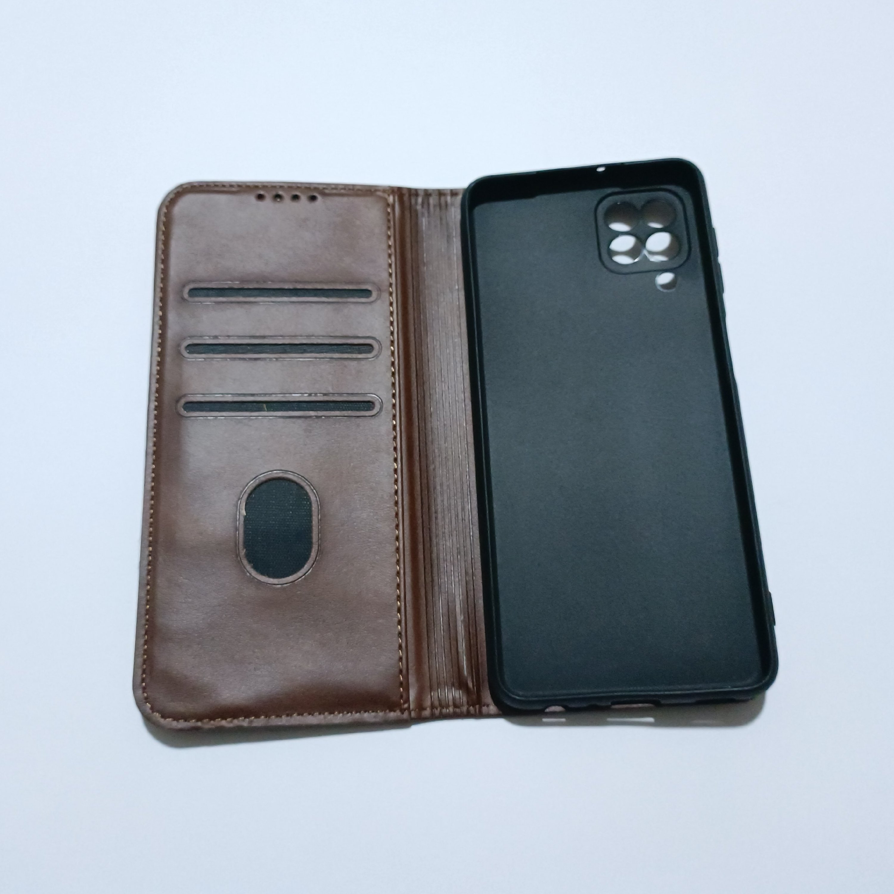 کیف کلاسوری چرمی مگنتی محافظ لنز دار مناسب برای گوشی موبایل سامسونگ A22 4g/M32 4g/M22