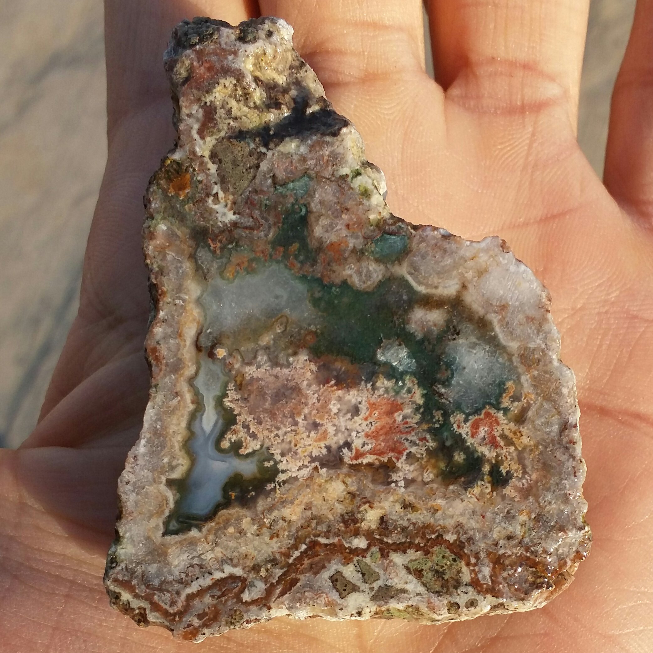 اسلایس سنگ راف عقیق شجر شکوفه دریایی 7رنگ دو طرفه شاهکار خلقت کاملا طبیعی
تابلو نقاشی طبیعی خارق العاده