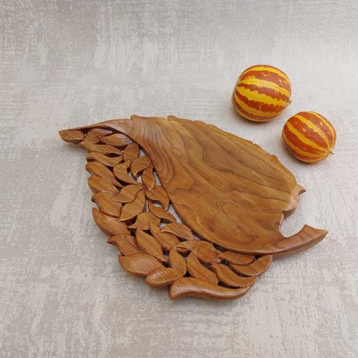 دیس پذیرایی طرح برگ قابل سفارش با چوب زیبای گردو🤩😍 مناسب برای سرو شکلات و شیرینی