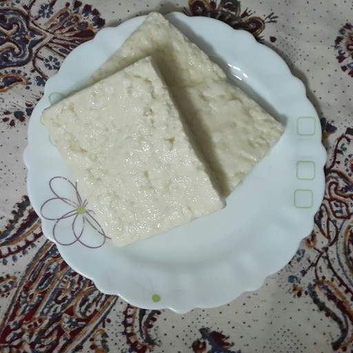 پنیر طبیعی