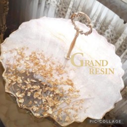 شیرینی خوری