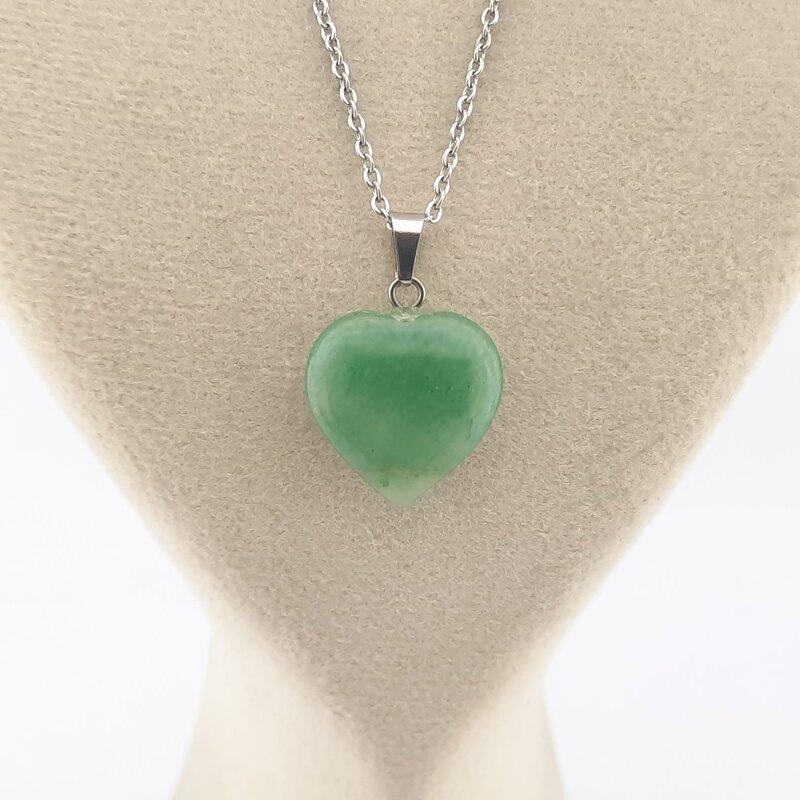 گردنبند اونتورین سبز  تراش قلبی گردنبند سنگی زنانه کد و750 به همراه زنجیر استیل رنگ ثابت