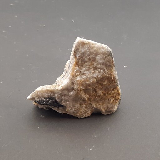 سنگ دکوری و معدنی تورمالین شورل گرانیت میکاشیست کد راف450 صد در صد طبیعی و معدنی