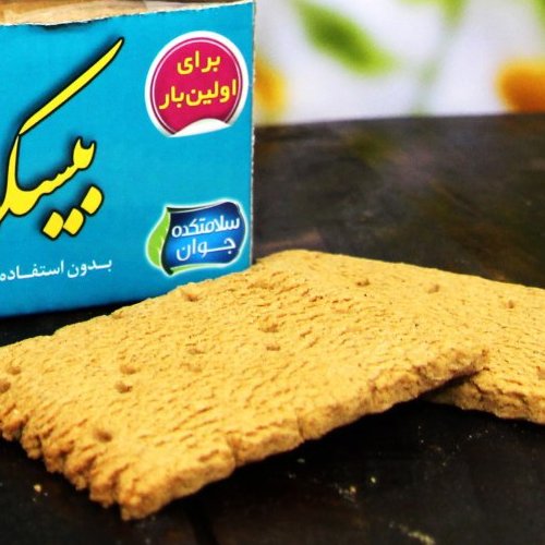 بیسکویت سویق جو محصولات طبیعی زیتون