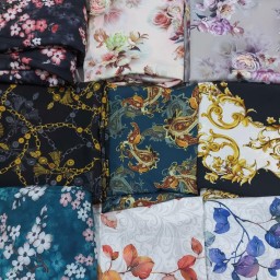 انواع چادر رنگی زنانه در طرح های مختلف