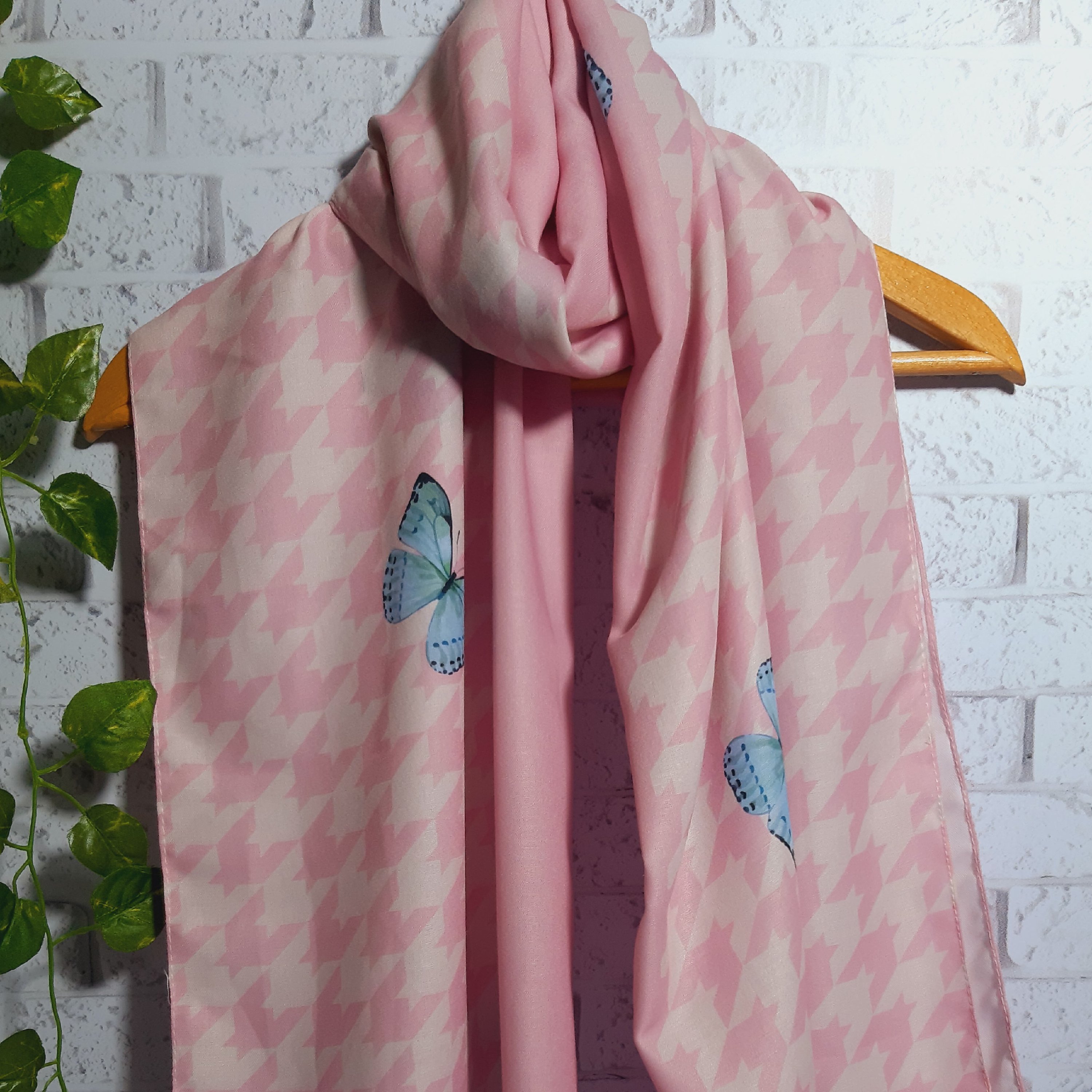 شال نخی 4 فصل طرح پروانه 