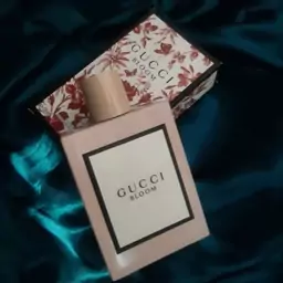 عطر ادکلن 100 میل زنانه  گوچی بلوم Gucci Bloom