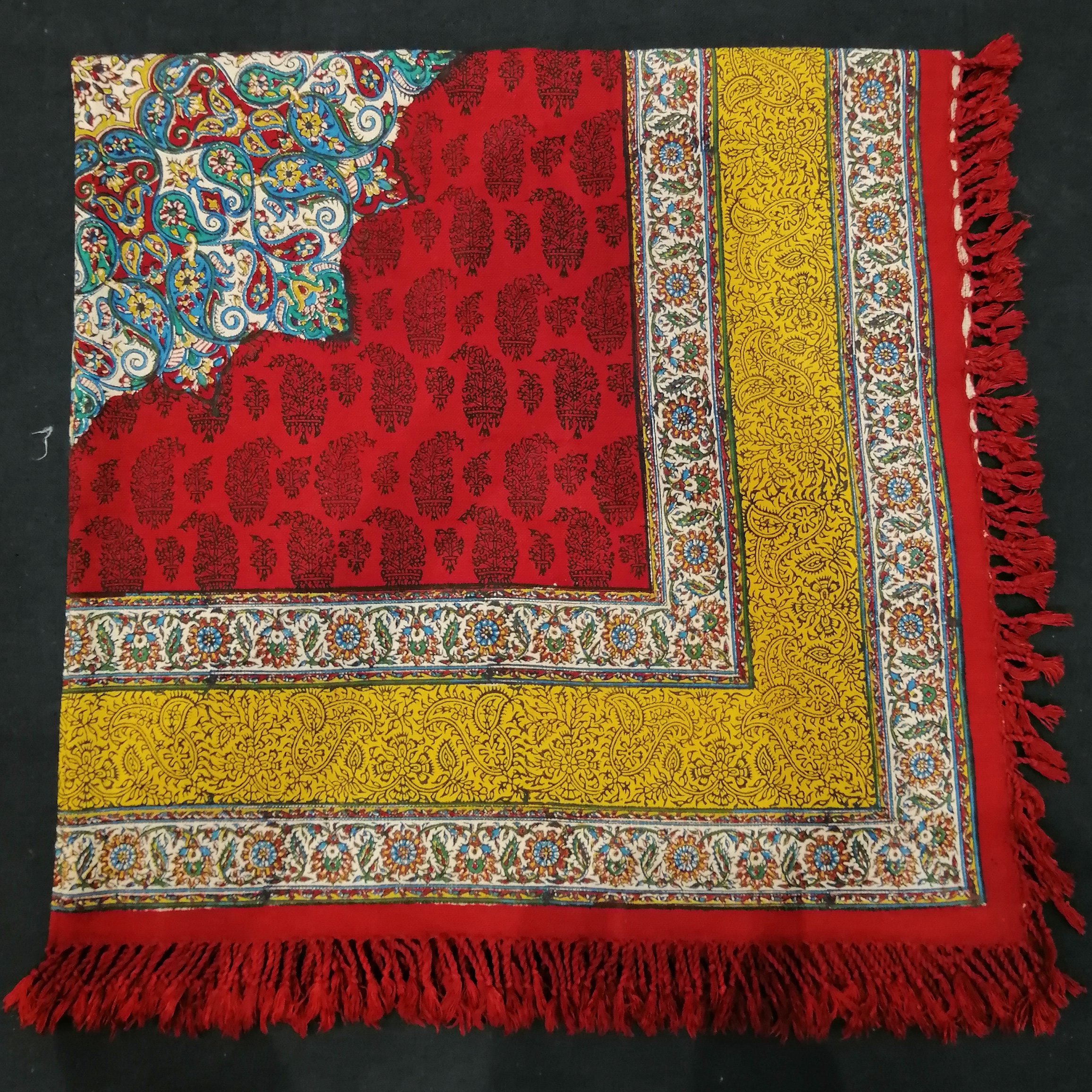 رومیزی طرح ترنجی 100در 100