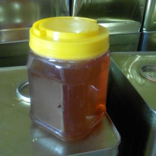 عسل طبیعی به شرط آزمایش
