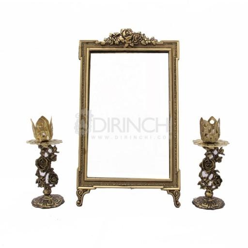 آینه و شمعدان کوچک فلزی رنگ آنتیک مناسب بله برون و سفره هفت سین 
