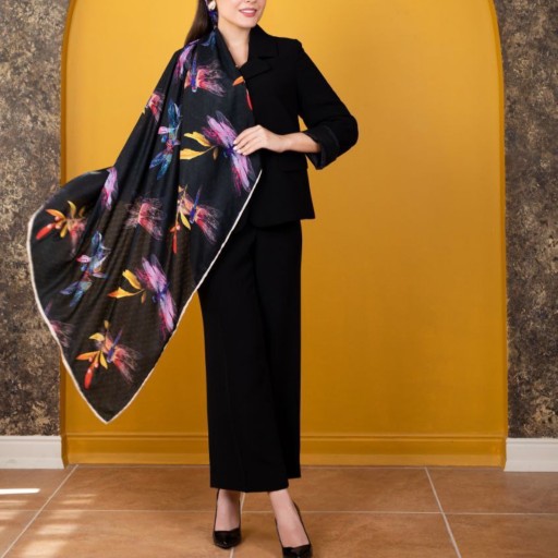 روسری تابستانه نخی گارزا چاپ دیجیتال با کیفی عالی با طرحی فوق العاده 2