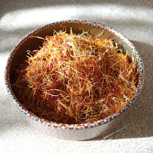 ریشه زعفران (یک مثقالی)