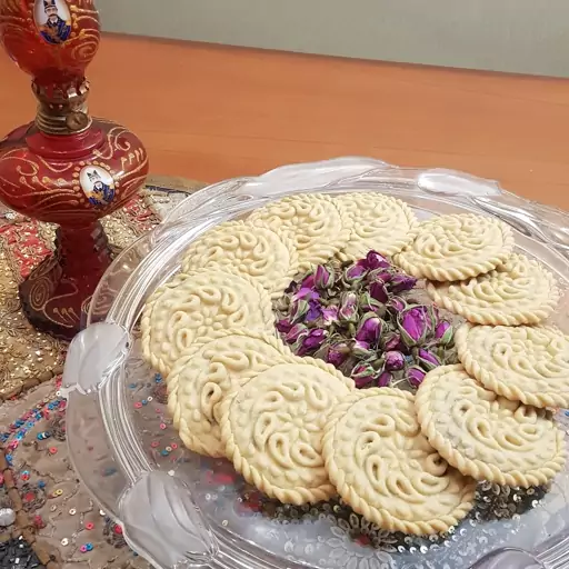 کلمپه تهیه شده با آرد گندم و گردو