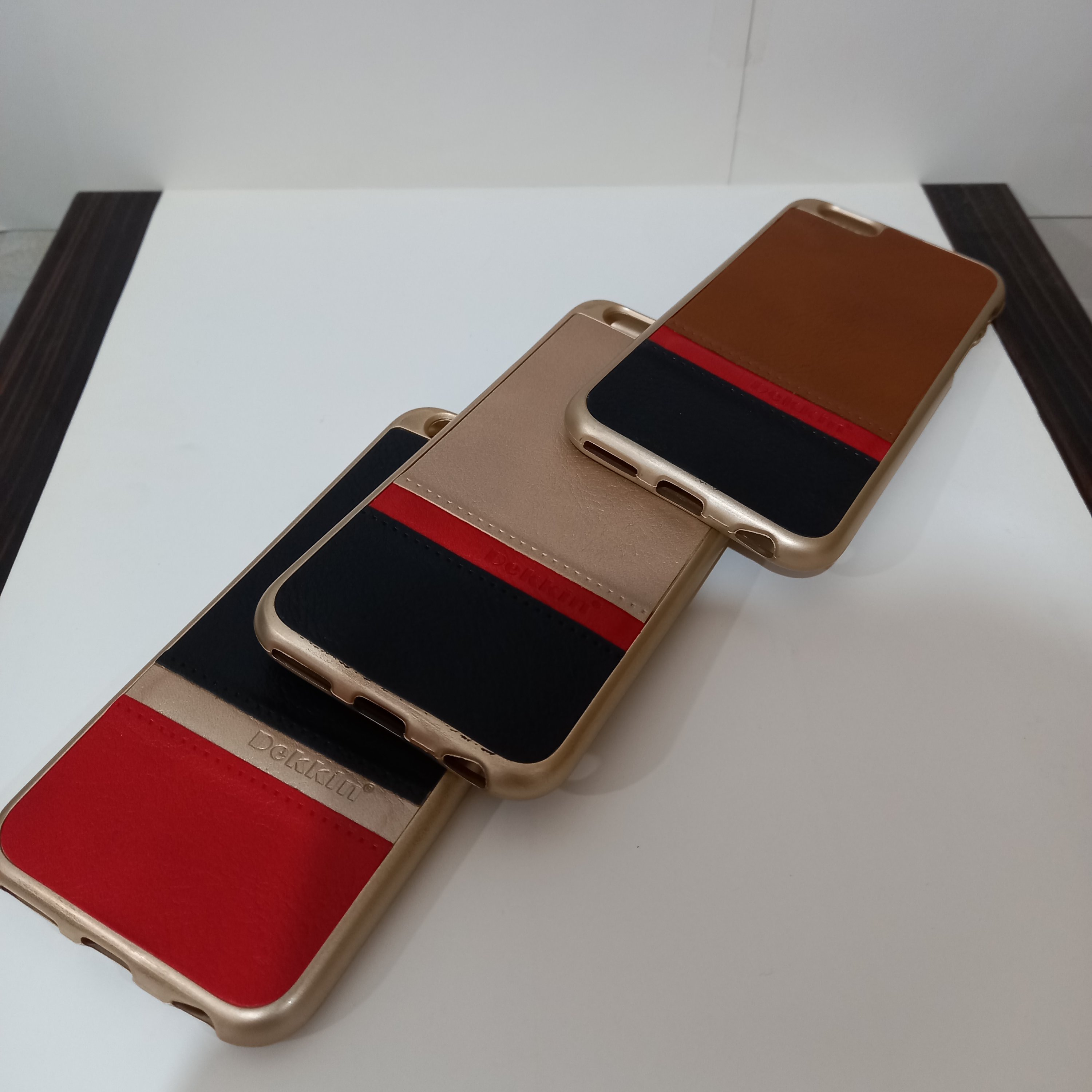 کاور  چرم DEKKIN مناسب برای گوشی موبایل اپل iPhone 6 - 6S (ارسال رایگان)