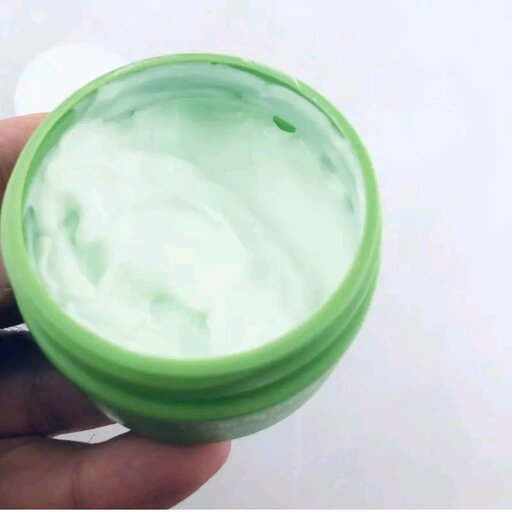 کرم کاسه ای چای سبز وان اسپرینگ کد YZC79331


مناسب انواع پوست

آبرسان قوی پوست

نرم کننده

مغذی پوست

روشن کننده

