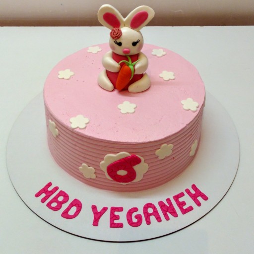 کیک تولد خرگوشی