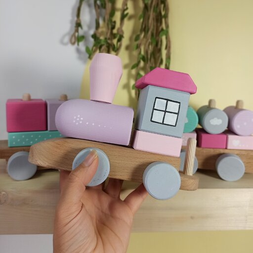 قطار چوبی ( اکسسوری اتاق کودک ) با رنگبندی دلخواه 