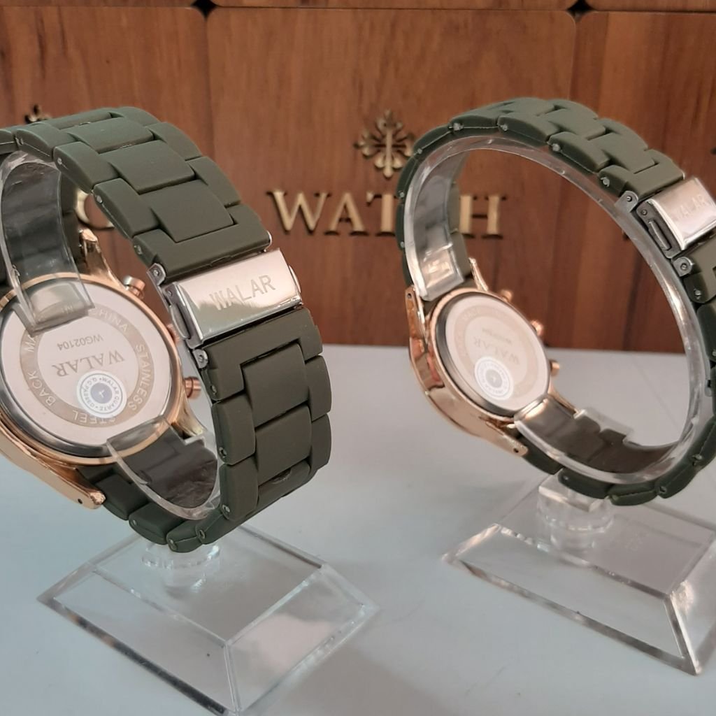 ساعت ست والار سبز  قاب طلایی