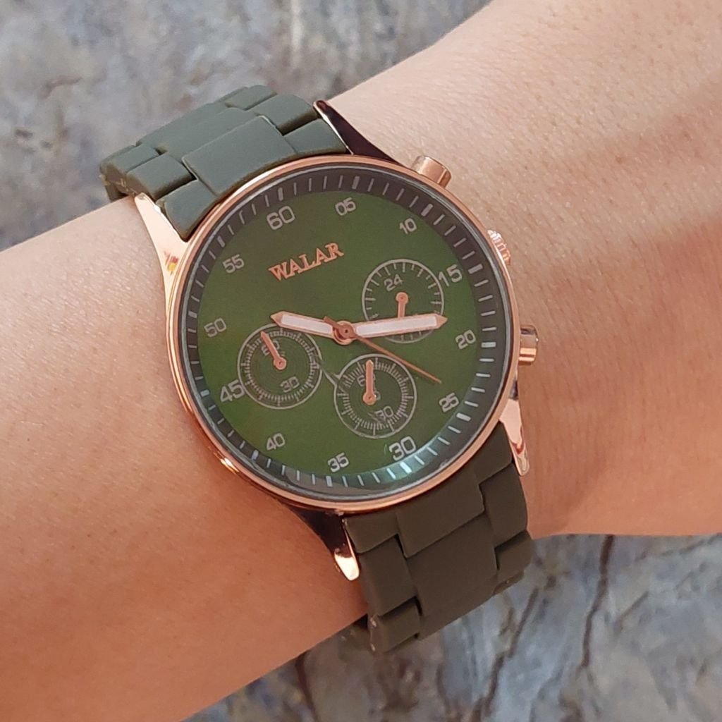 ساعت ست والار سبز  قاب طلایی