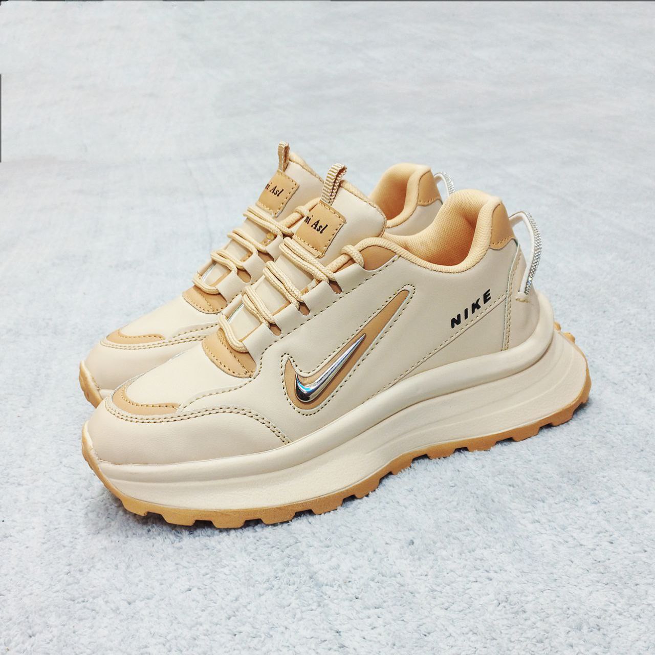 nike air max dia se light cream