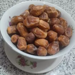 خرما زاهدی