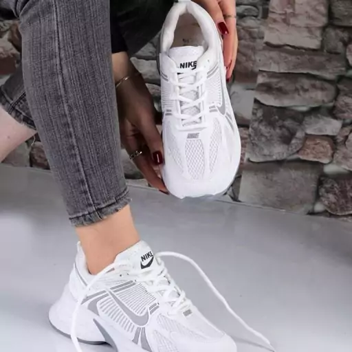 کتونی نایک لژ دار زنانه دخترانه اسپرت نایکی NIKE کفش ونس اسپورت کرمی لژدار طبی سفید مشکی رانینگ ورزشی سبک راحتی صدویازده