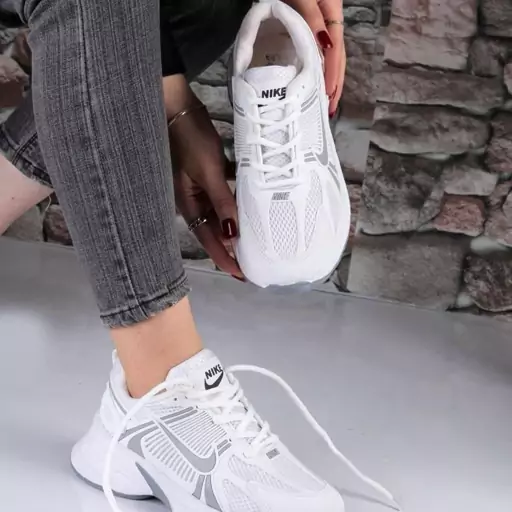 کتونی نایک لژ دار زنانه دخترانه اسپرت نایکی NIKE کرمی لژدار طبی سفید مشکی رانینگ کفش ونس اسپورت ورزشی سبک راحتی صدویازده