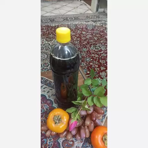 شیره انگور درجه 1  بسیار غلیظ وباکیفیت( پس کرایه)