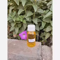 روغن بادام شیرین 60cc خالص و باکیفیت(آبرسان پوست های خشک)