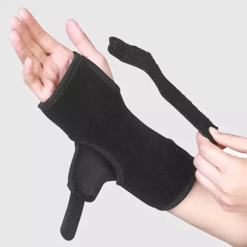 مچ بند آتل دار نئوپرن طب و صنعت کد 36700 /Free Size Neoprene Wrist Splint