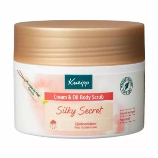 اسکراب بدن کنایپ حاوی روغن راز ابریشمی مدل Kneipp Cream Oil Body Scrub مناسب پوست های خشک حجم 200 میل