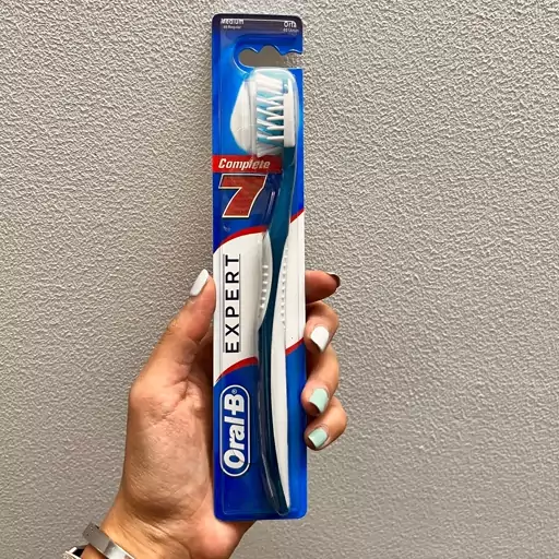 مسواک Oral B با کیفیت