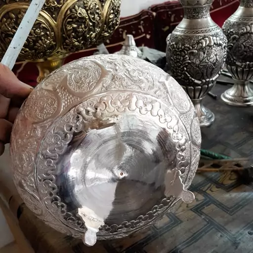 پسته خوری بزرگ برنجی با قلم گل ومرغ