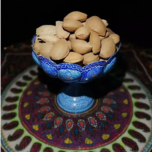 بادام سنگی محلی ارسال رایگان ( 1 کیلوگرم)