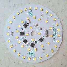 چیپ لامپ ال ای دی برق مستقیم 40 وات ماژول دی او بی رنگ سفید  مهتابی مناسب جهت تعمیرلامپ  chip led  dob XGD 40w 220v