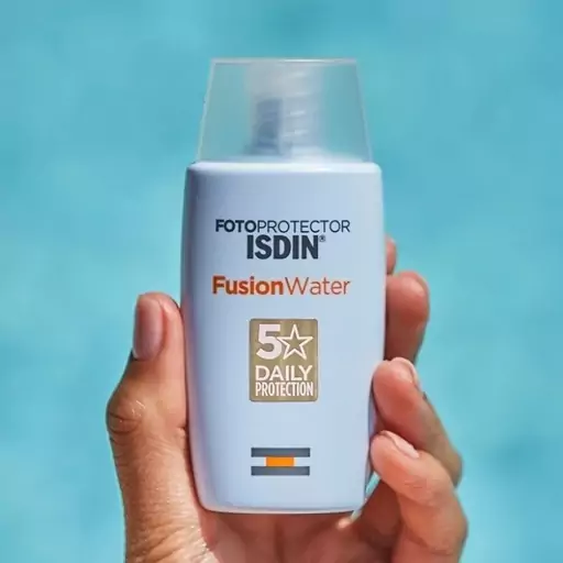 کرم ضد آفتاب فیوژن واتر ایزدین بی رنگ اورجینال SPF50