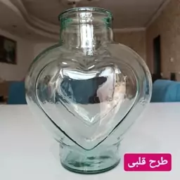 گلدان شیشه ای طرح قلب 