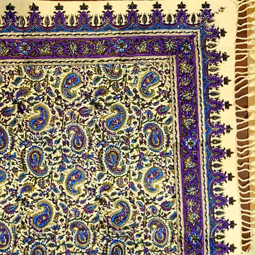 رومیزی قلمکار ممتاز اصفهان . 150 در 100 سانتی متر 