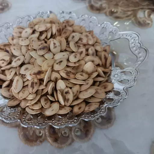 تخمه کدو خارجی دو آتیشه پر مغز500گرمی