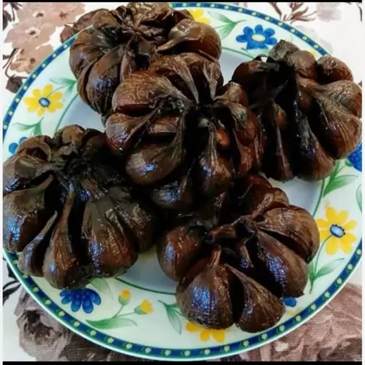 سیر ترشی 7ساله(ارسال رایگان به سراسر کشور)