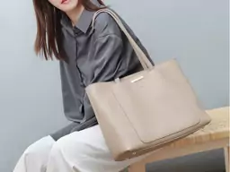 کیف دوشی زنانه چرم با ظرفیت بزرگ new fashion trendy genuine leather women&#39;s bag 5180