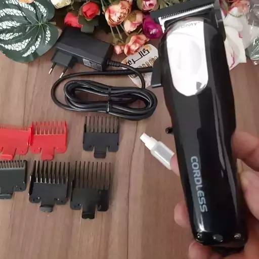 ماشین اصلاح جیمی حجم زن مدل GM-805 ا Gemei GM-805 professional hair clipper 