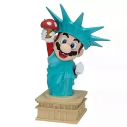 فیگور مجسمه آزادی سوپر ماریو Statue of Liberty Super Mario 