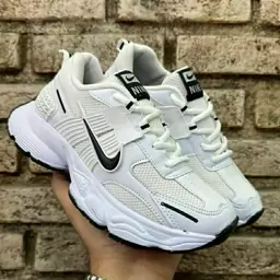 کتونی نایک سفید مشکی کرم زنانه دخترانه کفش ونس اسپرت اسپورت نایکی NIKE کرمی رانینگ ورزشی پیاده روی سبک طبی چرم بیستشش