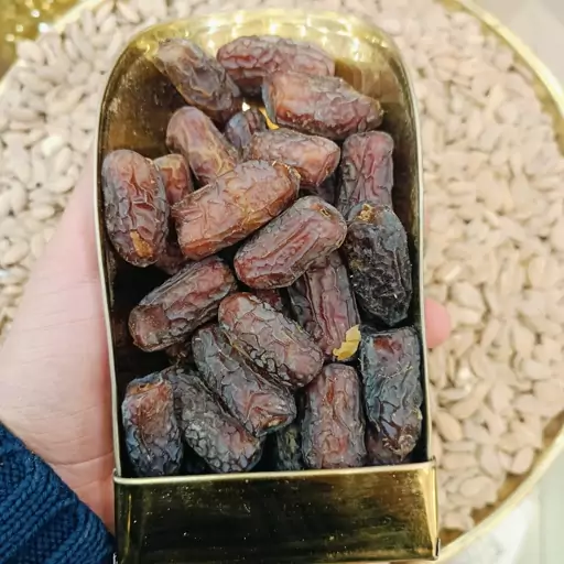 خرما پیارم ایرانی اعلا(200گرمی)