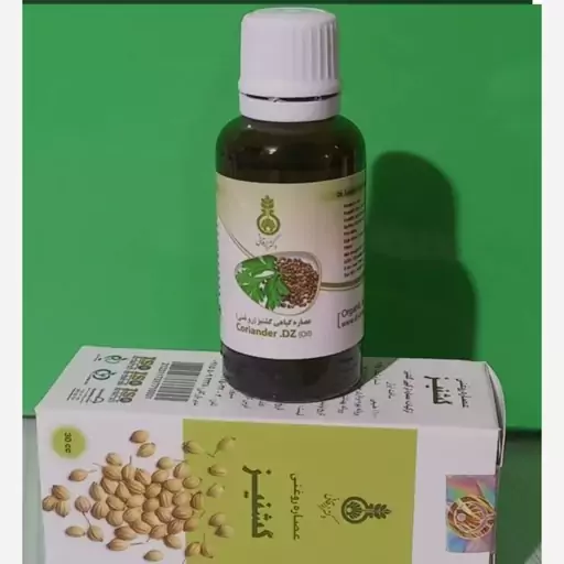 روغن گشنیز (از بین برنده جای جوش و لک در صورت)