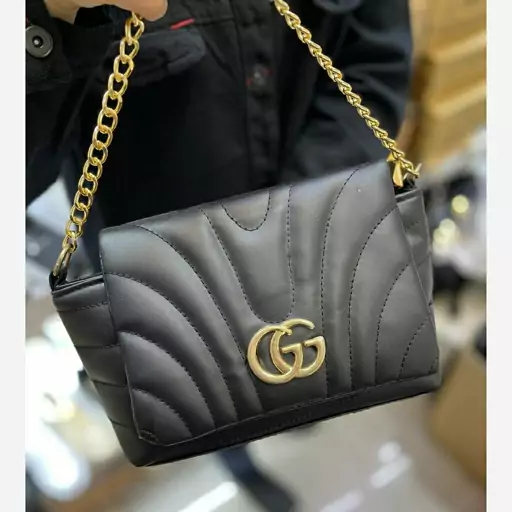 کیف گوچی مشکی زنجیری زنانه دخترانه دوشی دستی شیک مجلسی چرم GUCCI جادار جا دار پاسپورتی سبک پاسپرتی اسپرت اسپورت  سیچار