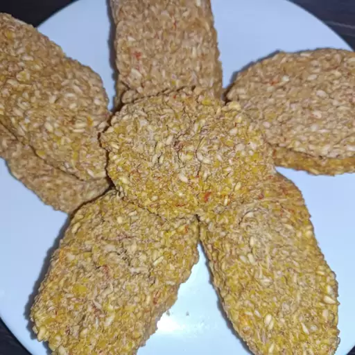 ترخینه گندم(1000گرمی )با ماست محلی