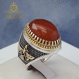 انگشتر نقره زیبای مردانه با عیار925 با نگین عقیق یمنی اصل تراش الماسه وزن 14.50گرم